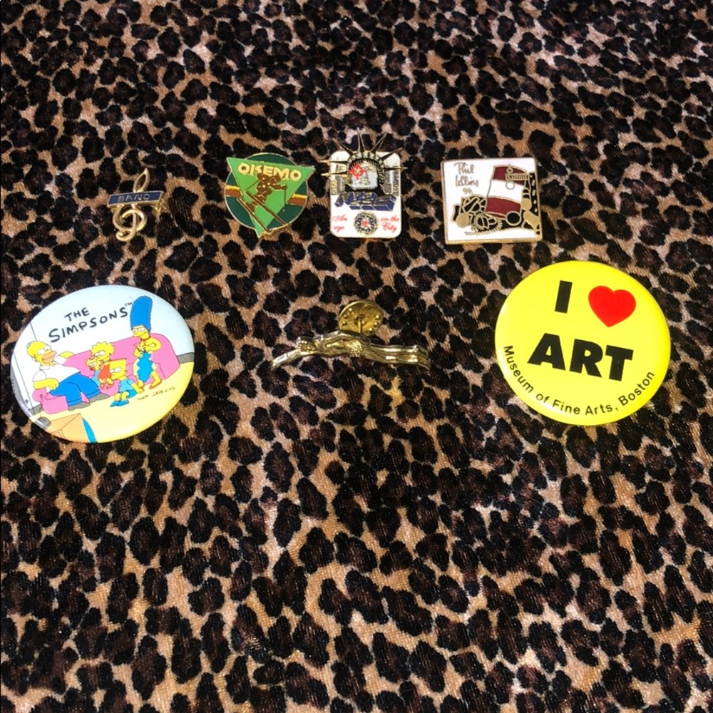 4 for $15 deal!  
Fun vintage pin bundle!